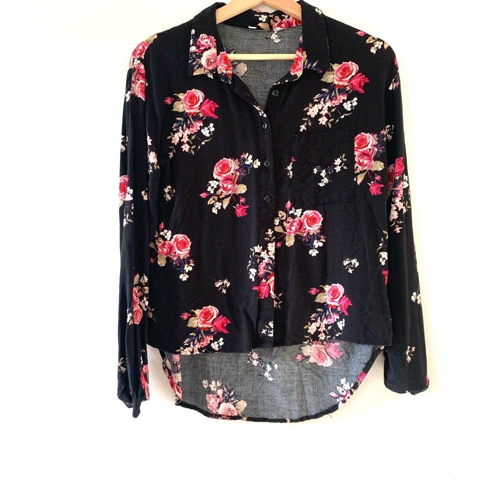 Rose Pattern Blouse - Picture 2 of 5